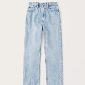 Abercrombie & Fitch Ultra High Rise 90s Straight Jean 29